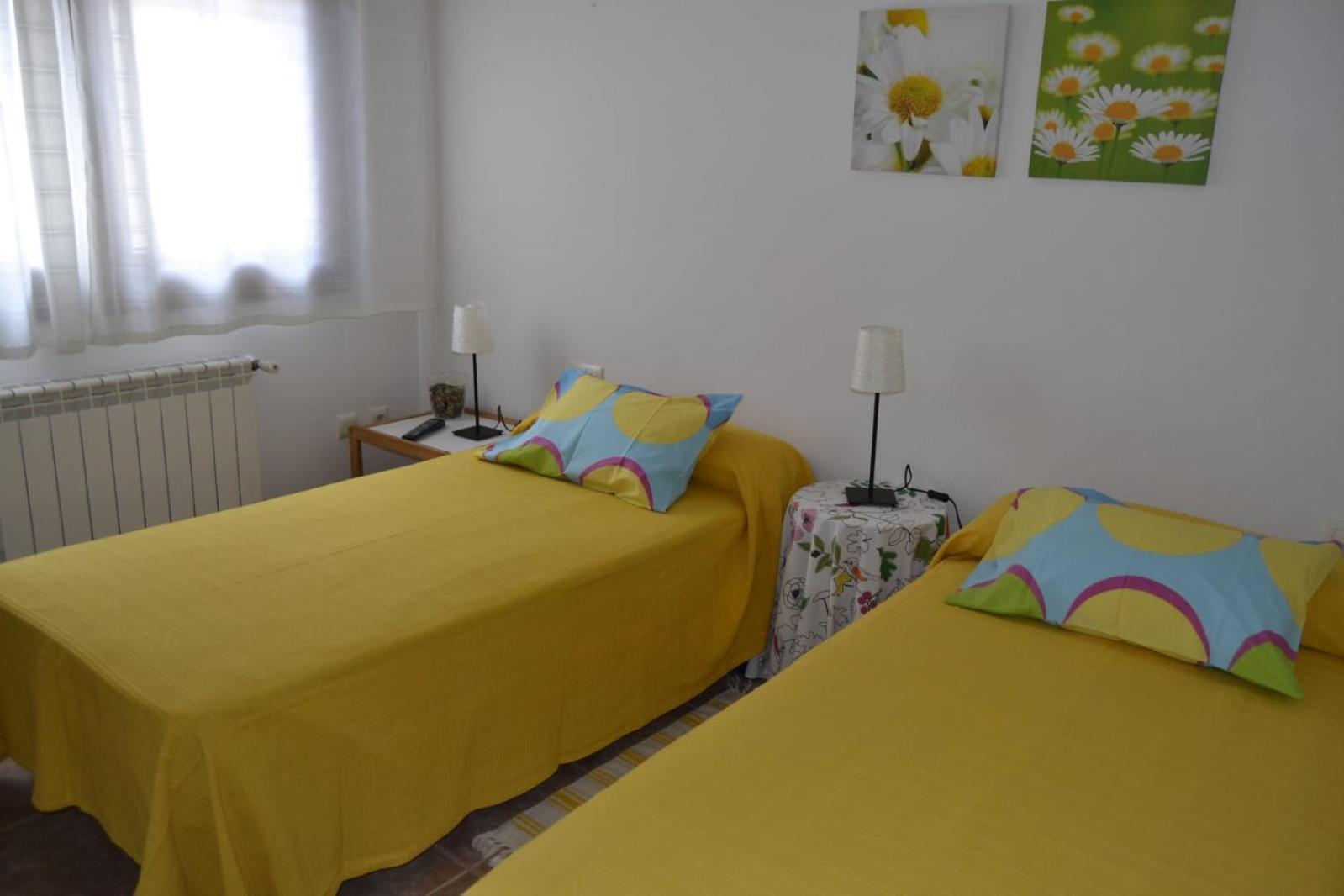Rooms Peregrinos B Casa Alicia Rosal Eksteriør billede